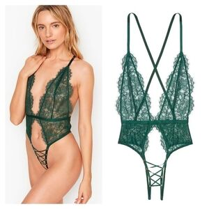 Victoria's Secret Envious Ireland Green Lace Plunge Crotchless Bodysuit | Medium